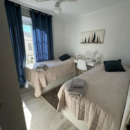 Appartement 2 Bed. Amazing Sea Views Benalmádena